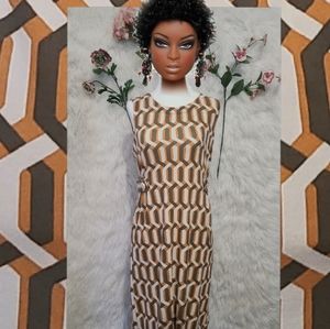 3/$20- Banana republic orange white and green geometric retro inspired dress